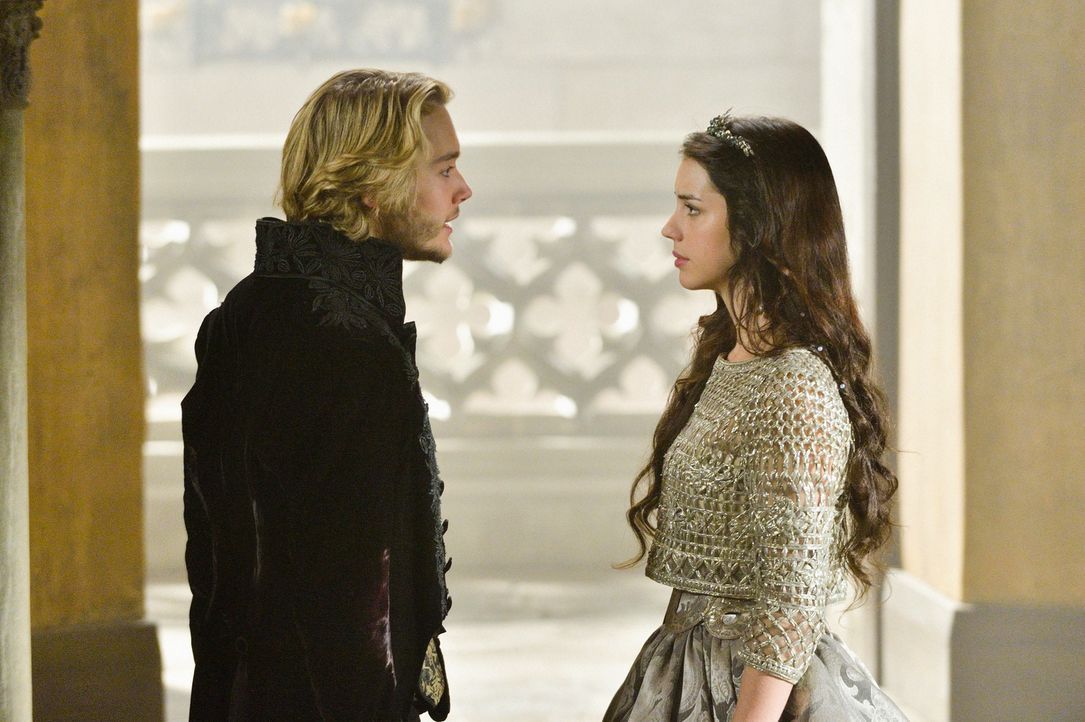 Bricht sie ihm das Herz? - Bildquelle: Ben Mark Holzberg 2013 The CW Network, LLC. All rights reserved.