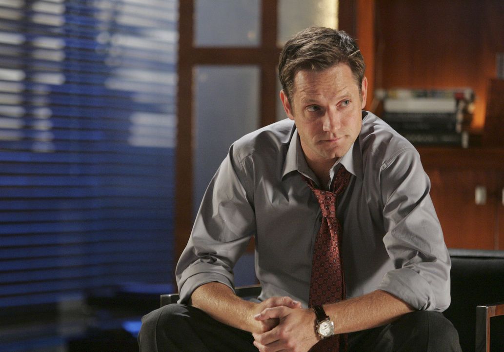Auch Nathan (Matthew Letscher) ist im Zwiespalt: Das Verhalten seines Bruders Eli wirft viele Fragen auf ... - Bildquelle: Disney - ABC International Television