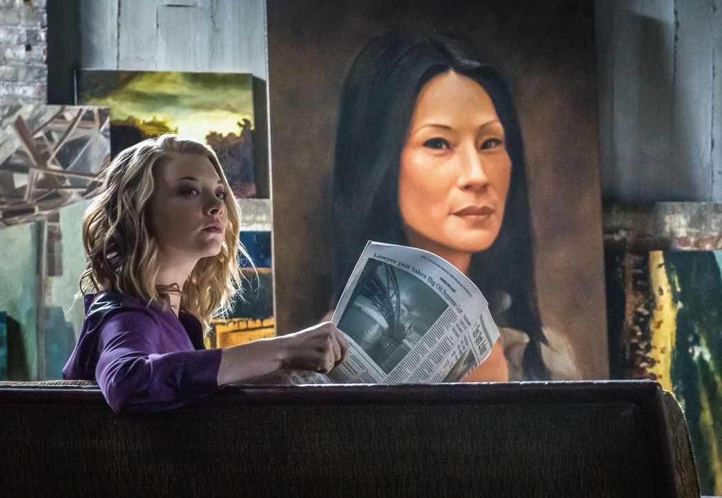 Das Gemälde, das Jamie Moriarty (Natalie Dormer) in ihrer Gefängniszelle von Joan Watson angefertigt hat, ist der Ermittlerin wie aus dem Gesicht ge... - Bildquelle: CBS Television