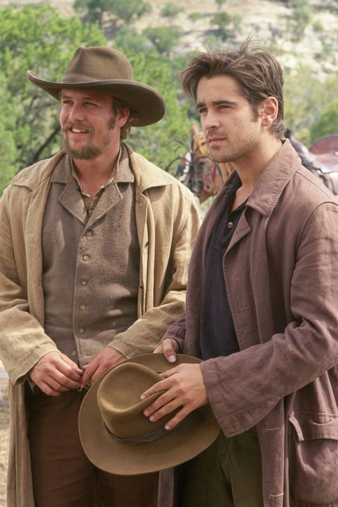 Zusammen mit ihren Freunden lehren die Brüder Frank (Gabriel Macht) und Jesse James (Colin Farrell) die Eisenbahngesellschaft das Fürchten ... - Bildquelle: Warner Bros.