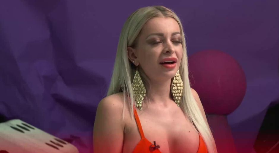 Katja krasavice masturbieren