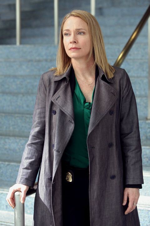 Agent Diane Yates (Susanna Thompson) vom FBI arbeitet weiter mit Hochdruck daran, den Serienmörder, der in Philadelphia sein Unwesen treibt, endlich... - Bildquelle: Warner Bros. Television