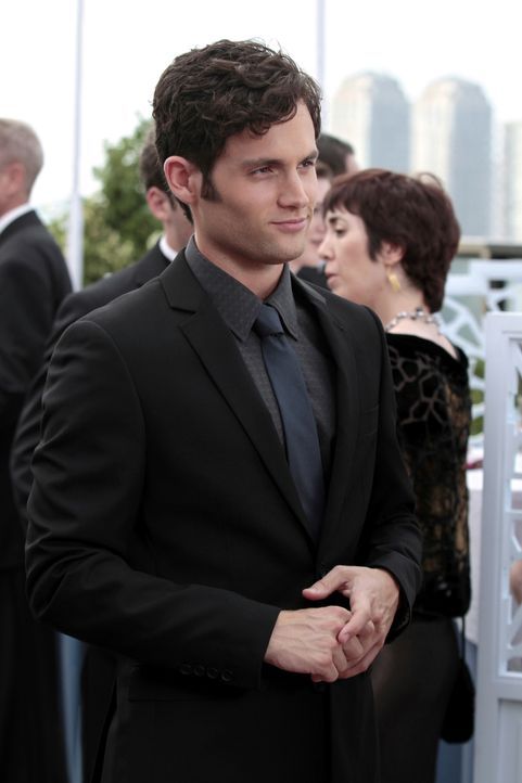 Steckt im Gefühlskarussell fest: Dan (Penn Badgley) ... - Bildquelle: Warner Bros. Television