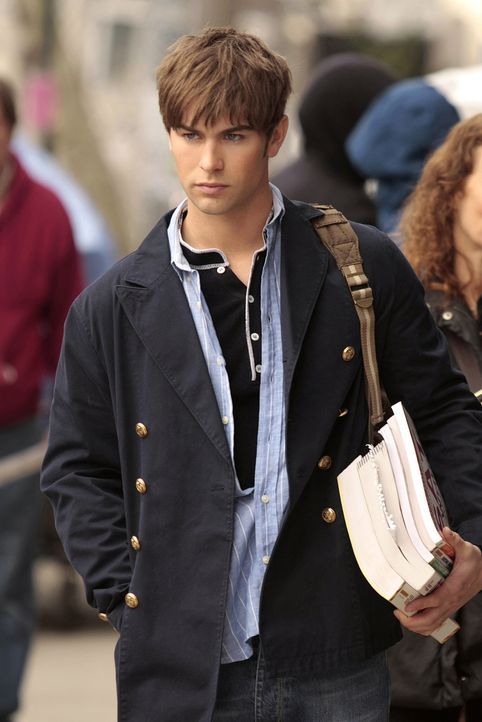 Nate (Chace Crawford) möchte Dan einige SAT-Lernbücher vorbeibringen, nichtsahnend, welche sympathische Bekanntschaft er noch machen wird ... - Bildquelle: Warner Bros. Television