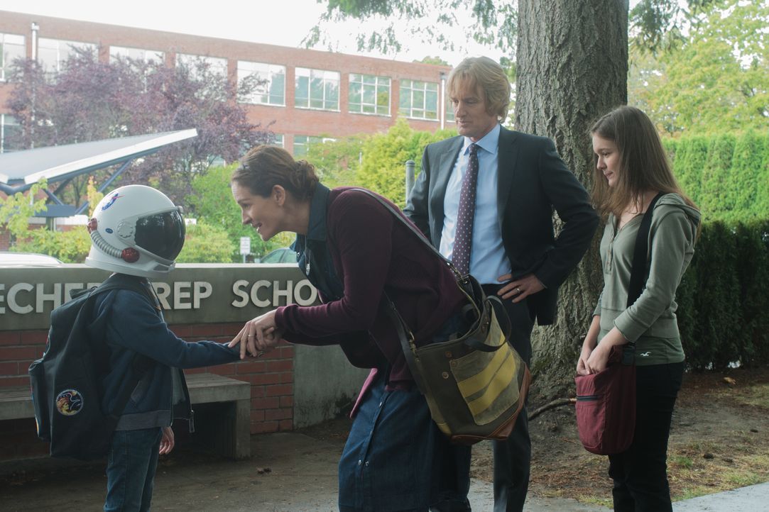 (v.l.n.r.) Auggie (Jacob Tremblay); Isabel (Julia Roberts); Nate (Owen Wilson); Via (Izabela Vidovic) - Bildquelle: Dale Robinette Studiocanal GmbH / Dale Robinette