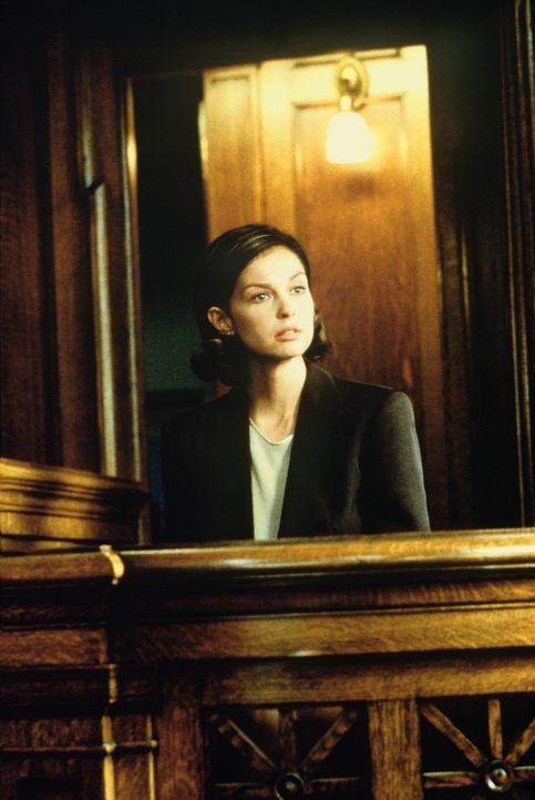 Trotz mangelnden Motivs wird Libby (Ashley Judd) schuldig gesprochen. Da keimt in ihr ein fürchterlicher Verdacht auf ... - Bildquelle: Paramount Pictures