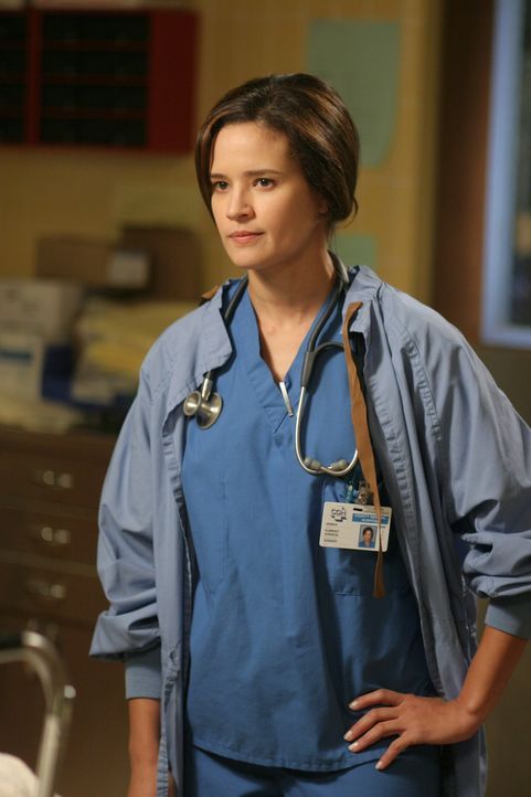Ist immer bereit Menschen zu retten: Dr. Jessica Albright (Dahlia Salem) ... - Bildquelle: Warner Bros. Television