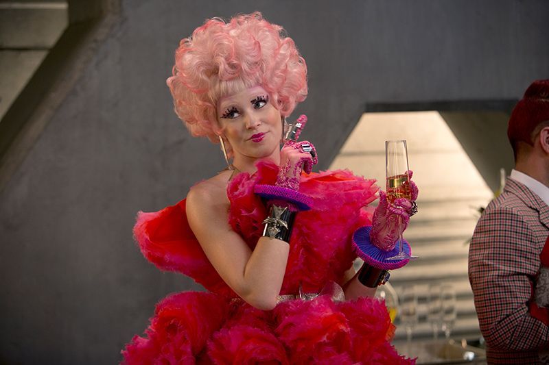 Elizabeth Banks spielt Effie Trinket - Bildquelle: Studiocanal