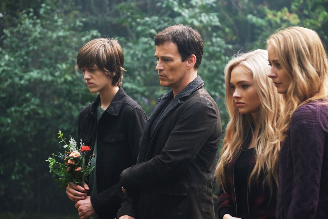 (v.l.n.r.) Andy (Percy Hynes White); Reed (Stephen Moyer); Lauren (Natalie Alyn Lind); Kate (Amy Acker) - Bildquelle: Eliza Morse 2017 Fox and its related entities.  All rights reserved.  MARVEL TM &   2017 MARVEL/Eliza Morse