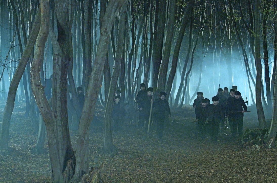 Die Kinder des Bergwerkes ruhen leider nicht in Frieden: Jede Nacht erheben sie sich als fleischfressende Zombies und machen Jagd auf jeden, den sie... - Bildquelle: Nu Image Films