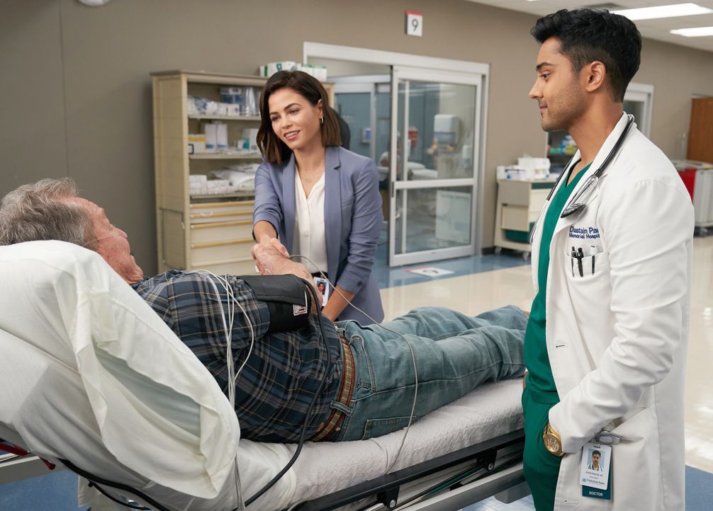Julian Booth (Jenna Dewan, Mitte l.); Dr. Devon Pravesh (Manish Dayal, r.) - Bildquelle: Bob Mahoney 2018-2019 Twentieth Century Fox Film Corporation. All rights reserved. / Bob Mahoney