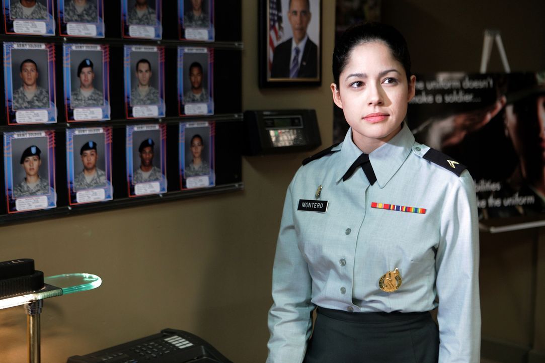 Was hat die Soldatin Victoria (Veronica Diaz) mit dem Mord an einem Soldat im Jahre 2005 zu tun?