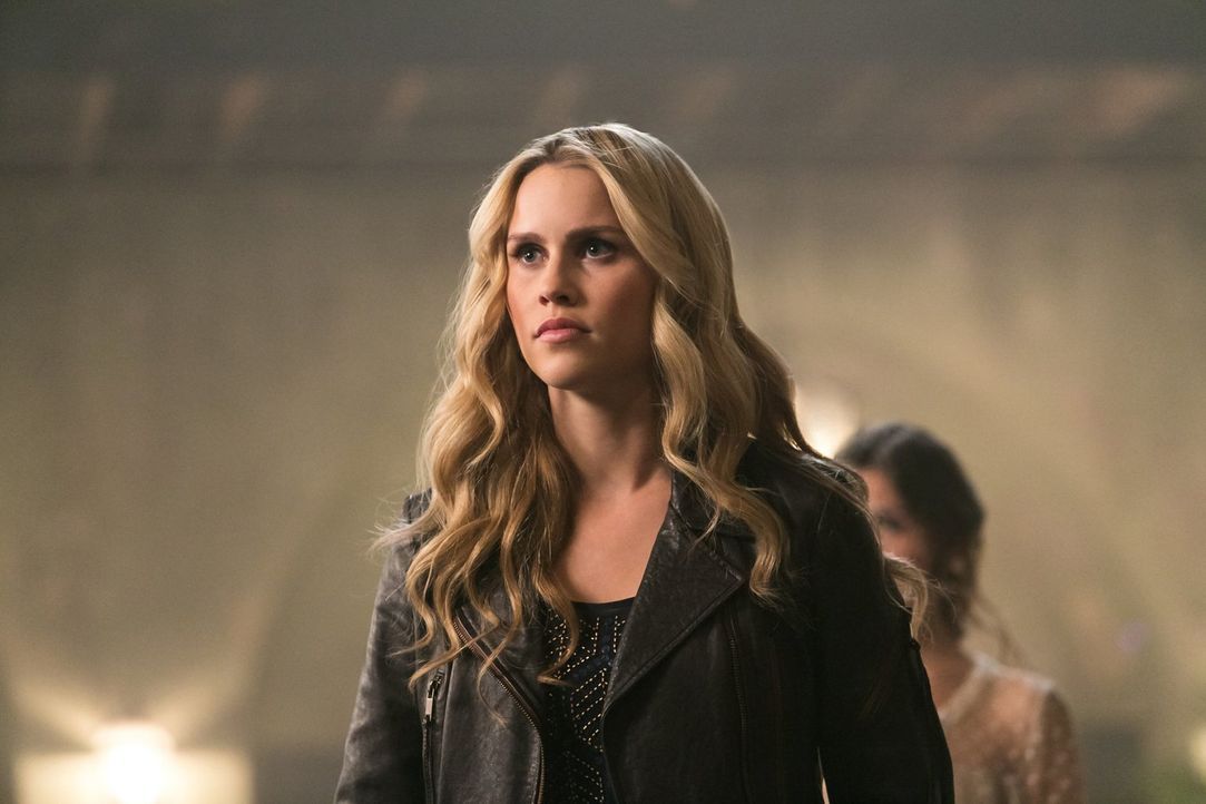 Auf der Suche nach Verbündeten schreckt Rebekah (Claire Holt) vor nichts zurück ... - Bildquelle: Warner Bros. Television
